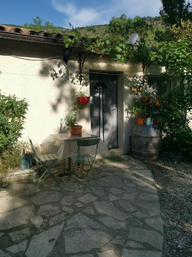 Gite Effet D'Art Saint-Privat  외부 사진